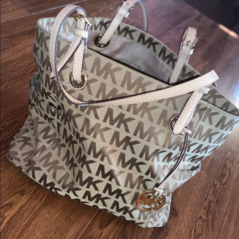 MK letter design tote purse